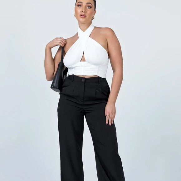 Olympus - Picture 4 of 6